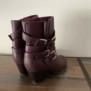 Katja Womens Boots Size 6.5